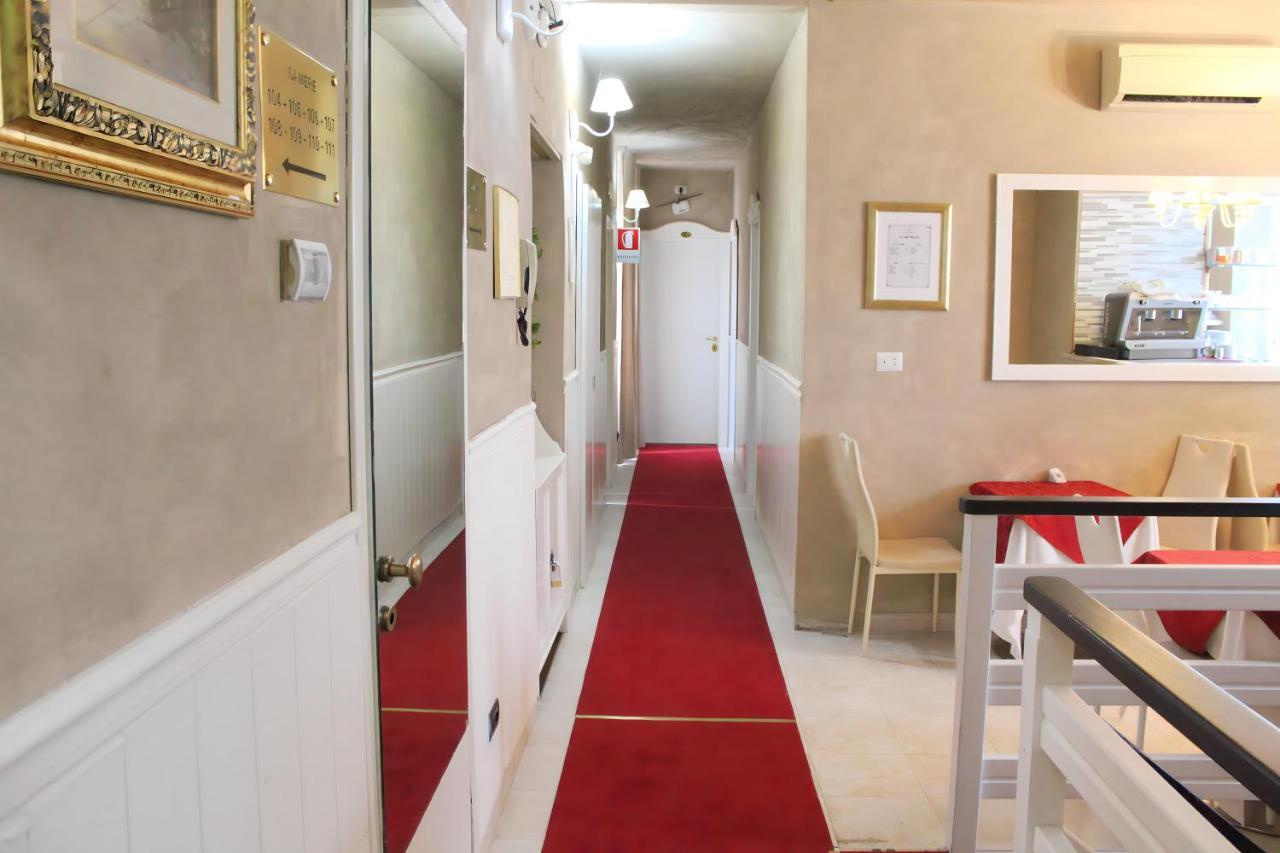 Hotel Aurelia Milano Centrale ภายนอก รูปภาพ