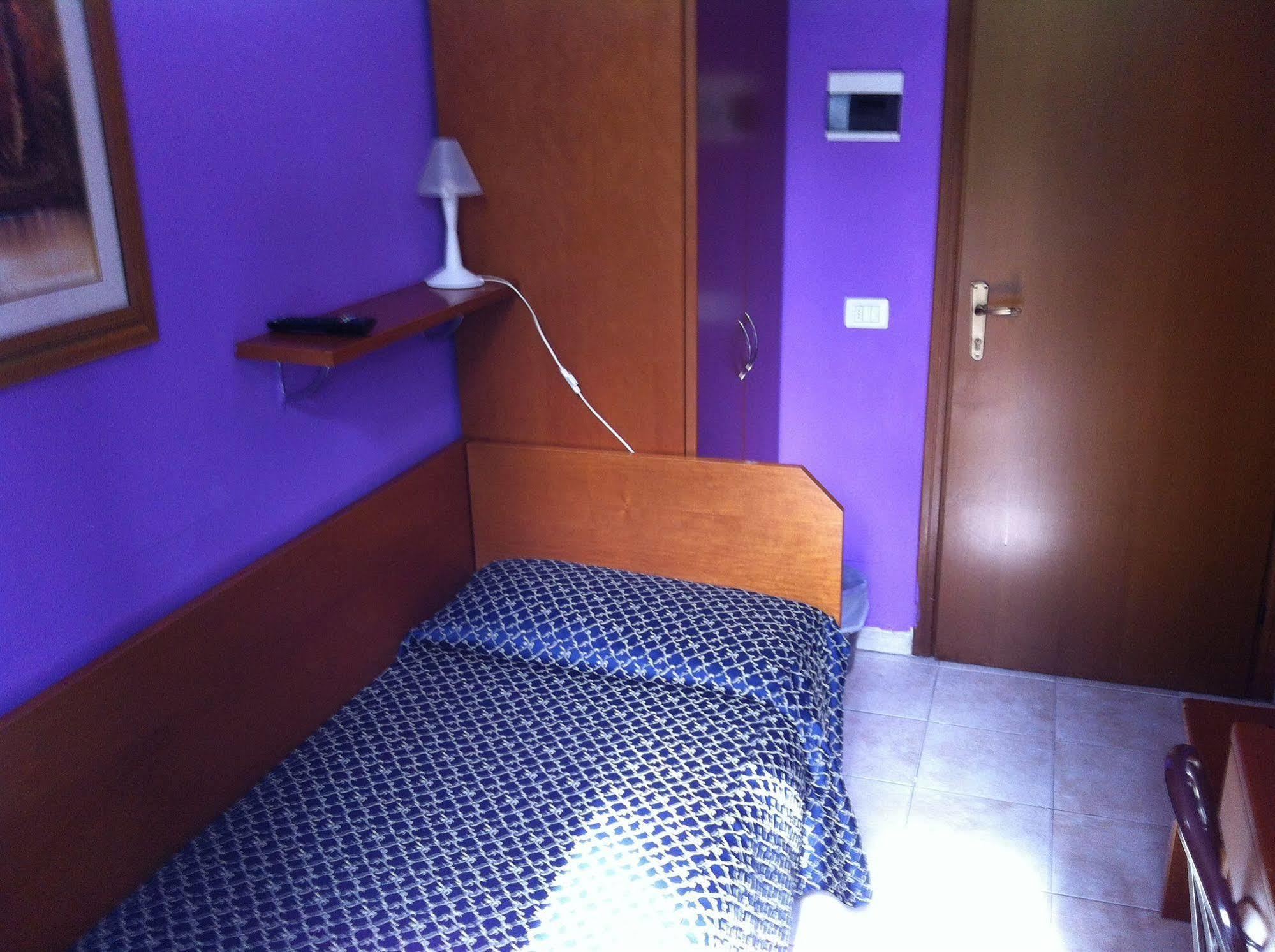 Hotel Aurelia Milano Centrale ภายนอก รูปภาพ